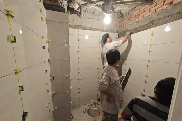 新竹浴室牆面磁磚鋪貼